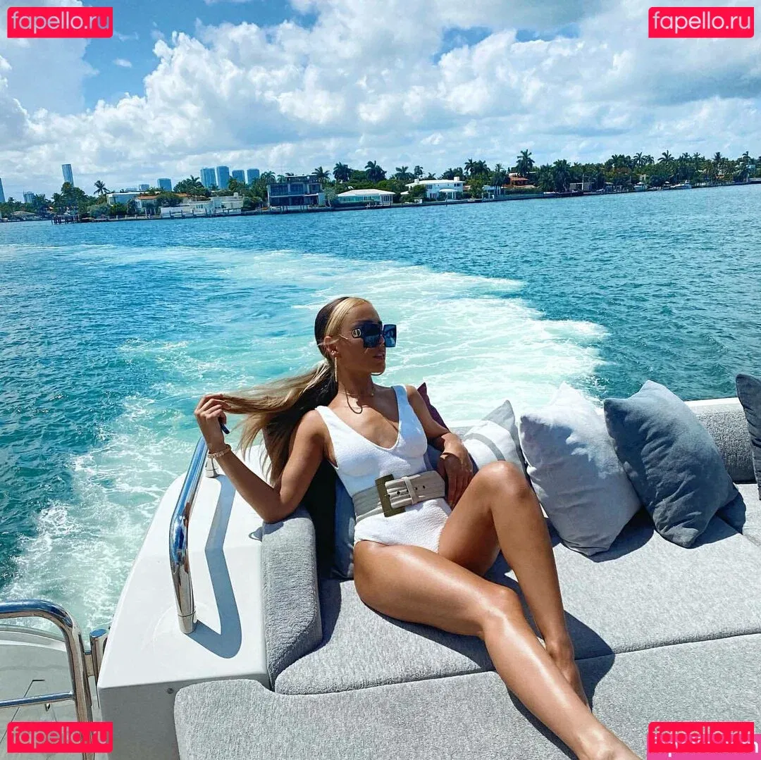 Danna Paola Onlyfans Photo Gallery 