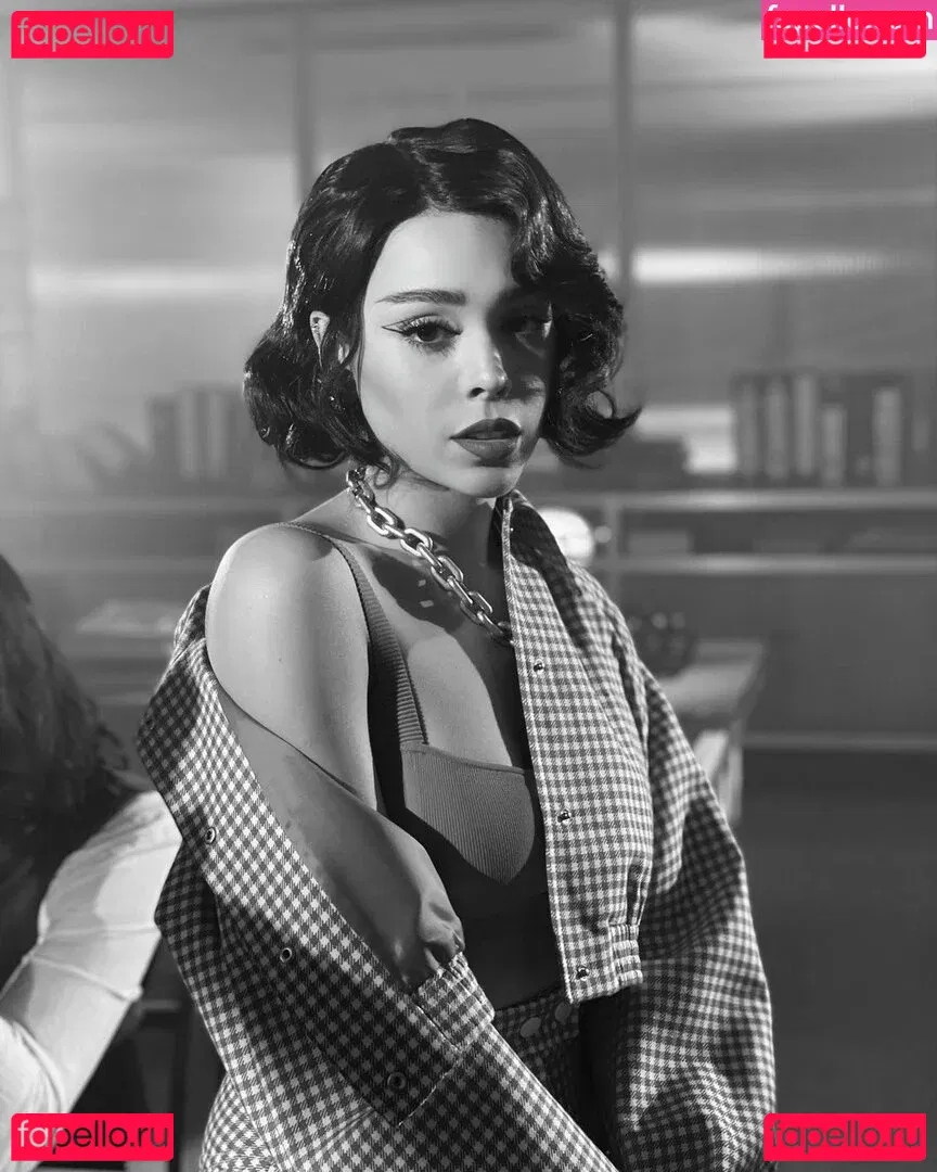 Danna Paola Onlyfans Photo Gallery 