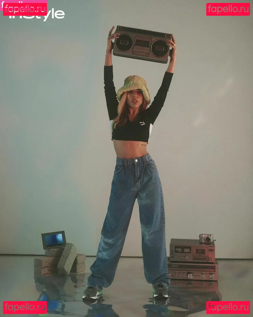 Danna Paola Onlyfans Photo Gallery 