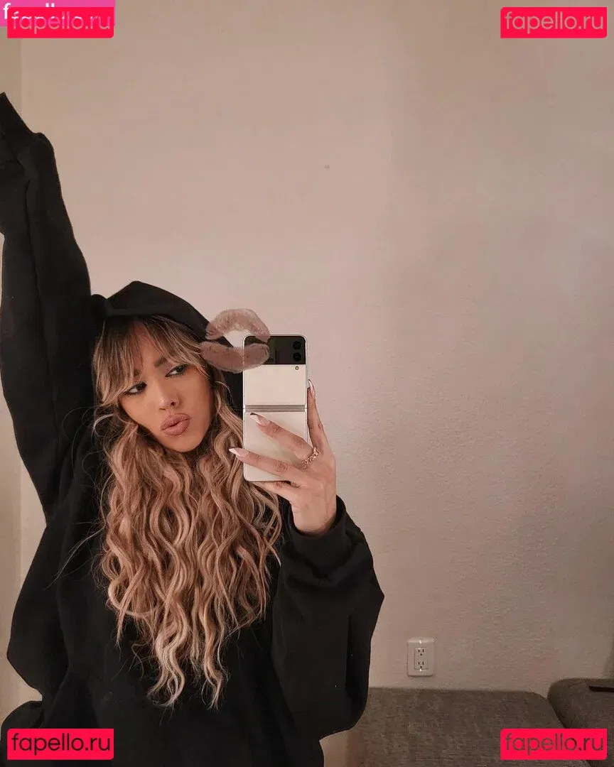 Danna Paola Onlyfans Photo Gallery 