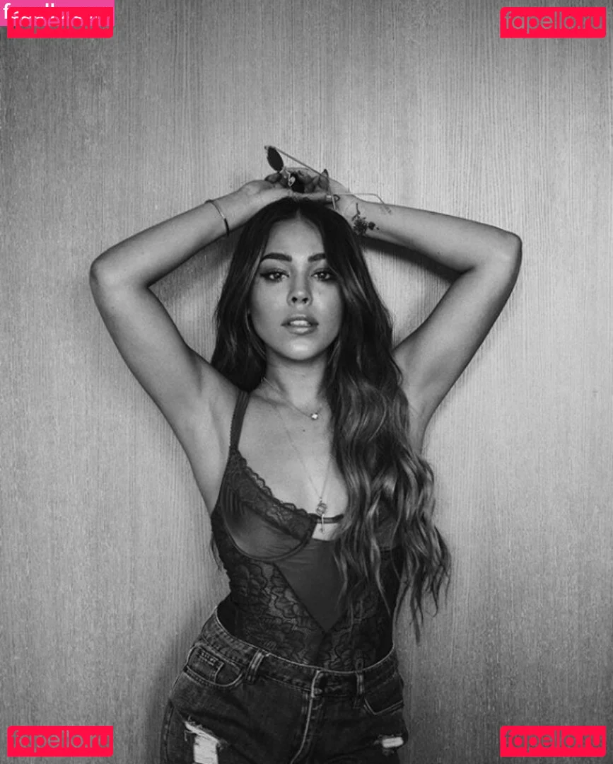 Danna Paola Onlyfans Photo Gallery 