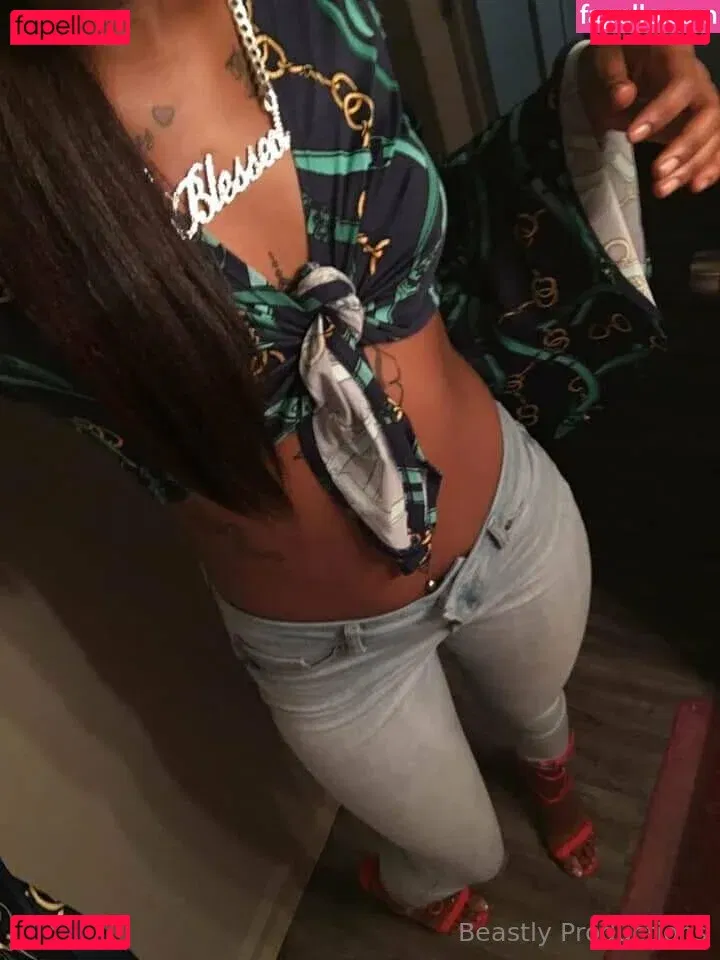 dre2011 Onlyfans Photo Gallery 