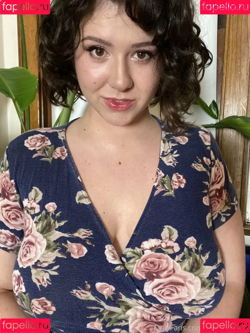 oliveapple42 Onlyfans Photo Gallery 