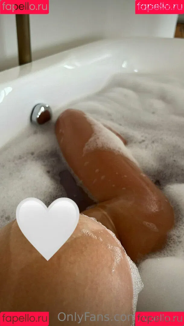 valrual Onlyfans Photo Gallery 