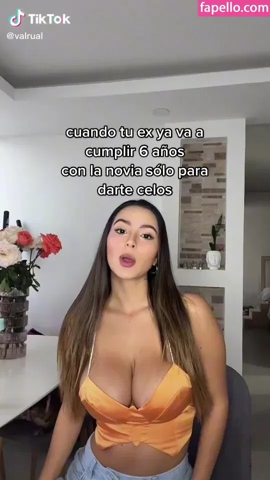 valrual Onlyfans Photo Gallery 