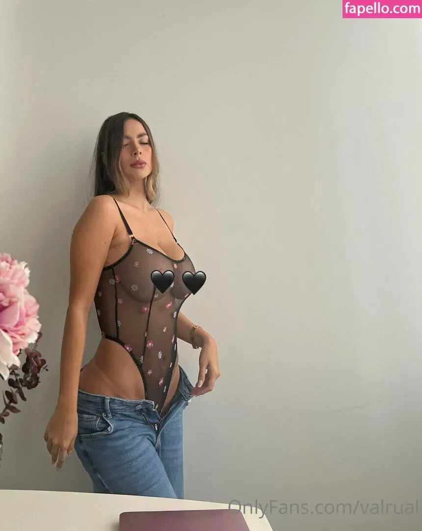 valrual Onlyfans Photo Gallery 