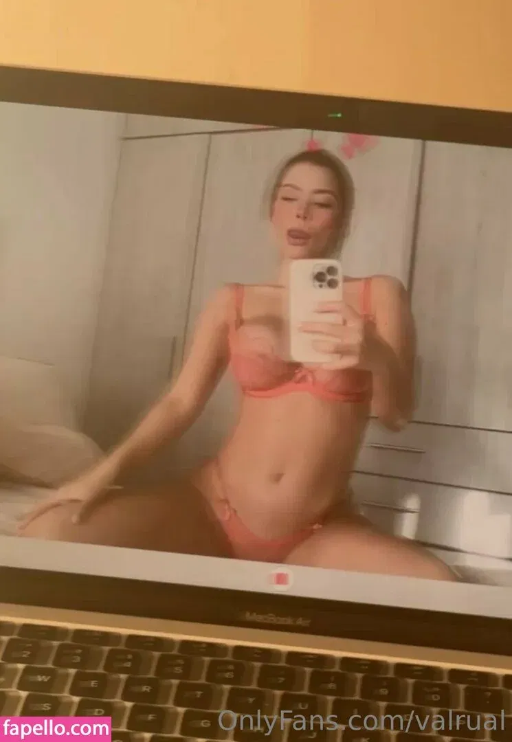 valrual Onlyfans Photo Gallery 