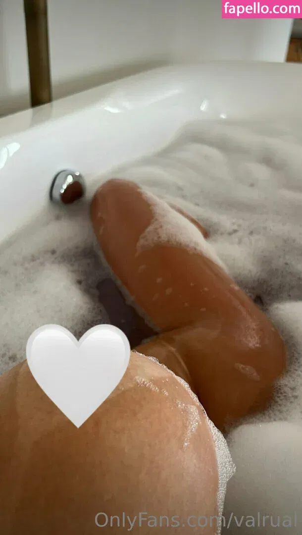 valrual Onlyfans Photo Gallery 