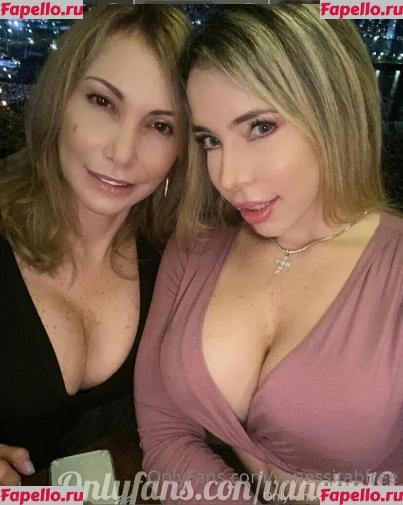 vanessitabfree Onlyfans Photo Gallery 