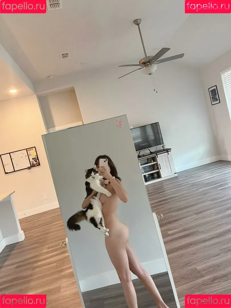 zipoz Onlyfans Photo Gallery 
