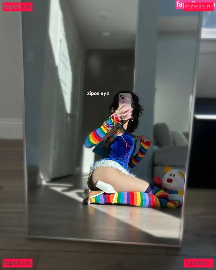 zipoz Onlyfans Photo Gallery 