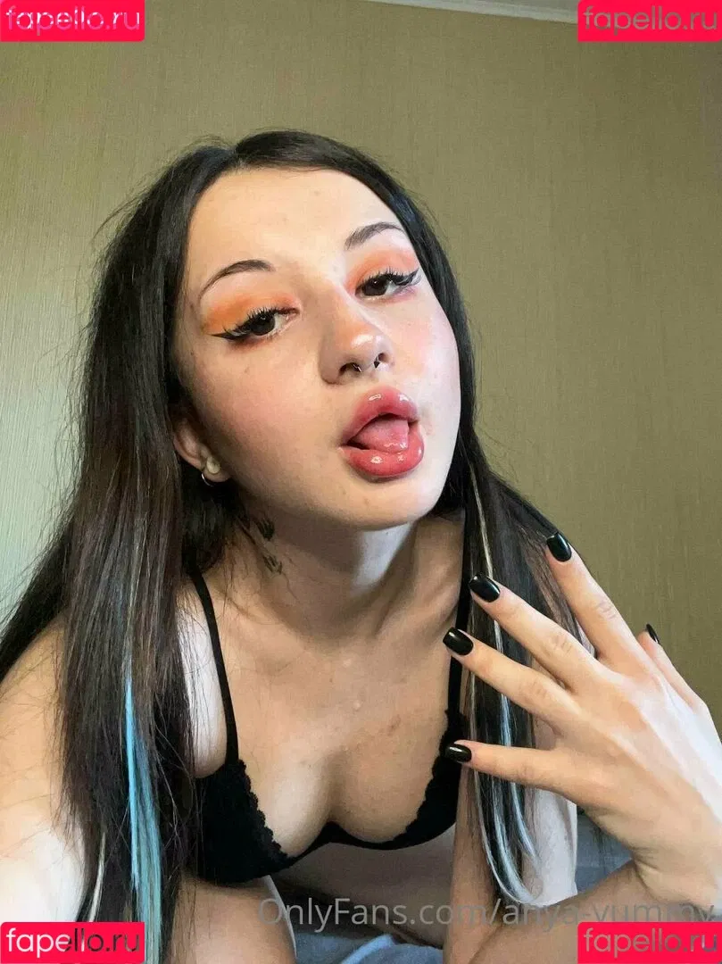 ann_d_voure Onlyfans Photo Gallery 