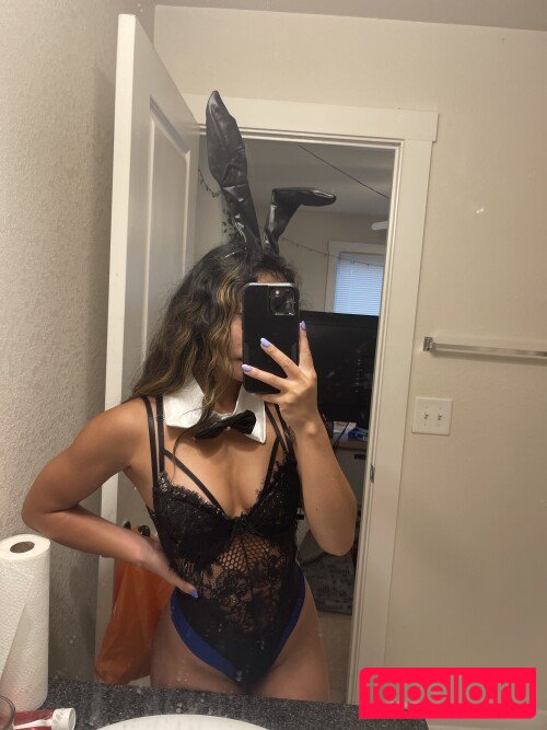 Anniepatani Onlyfans Photo Gallery 