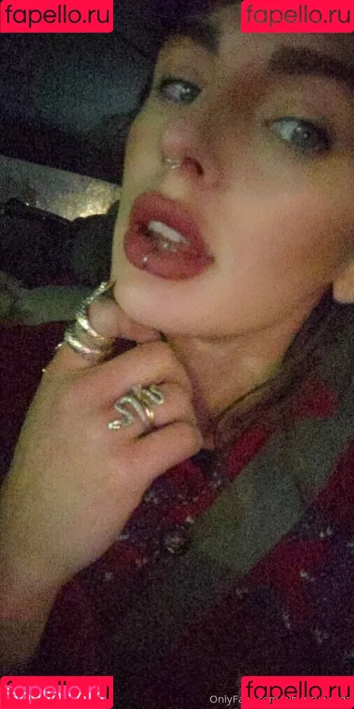whimsywords Onlyfans Photo Gallery 