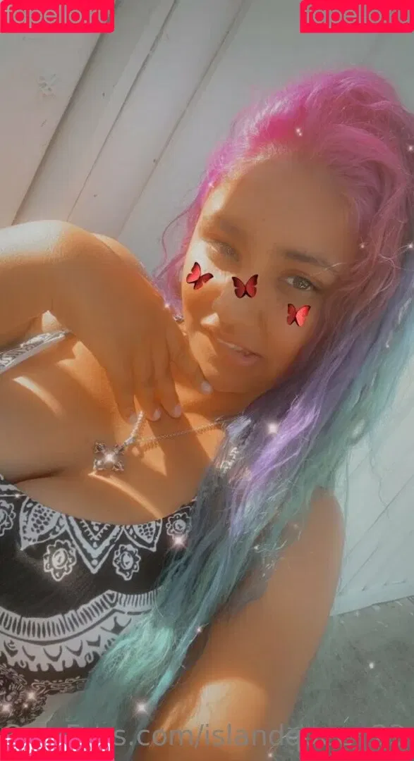 islandqueen23 Onlyfans Photo Gallery 