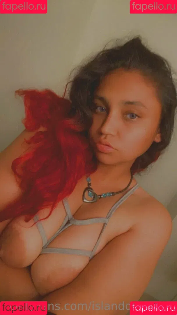 islandqueen23 Onlyfans Photo Gallery 