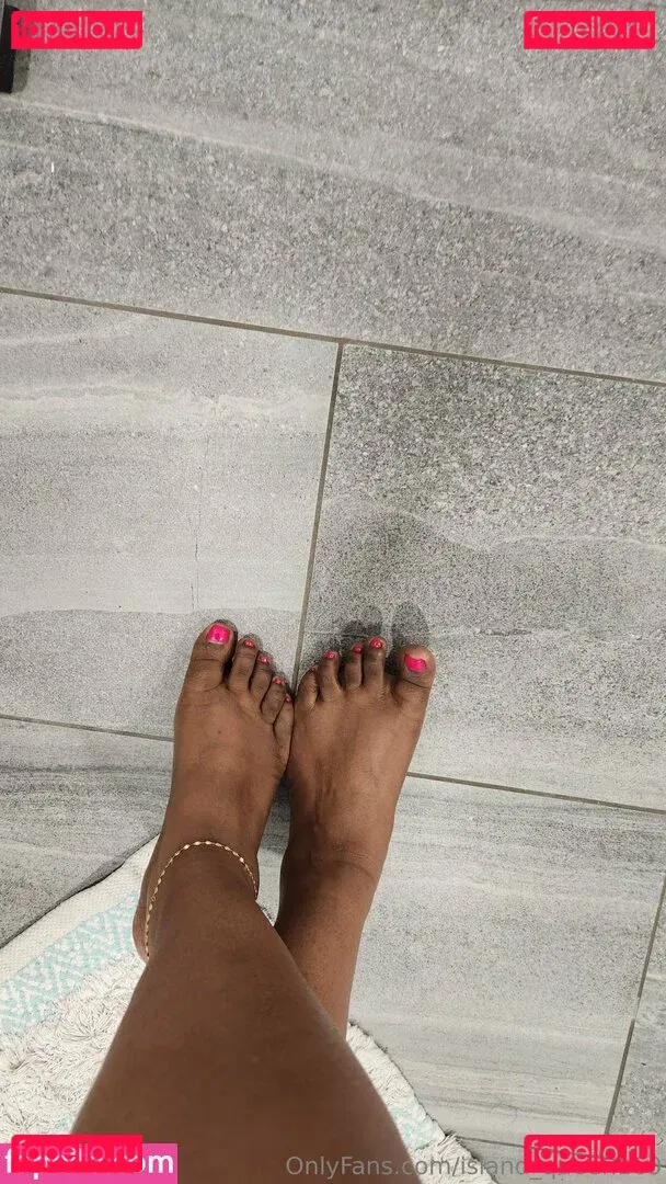 islandqueen23 Onlyfans Photo Gallery 