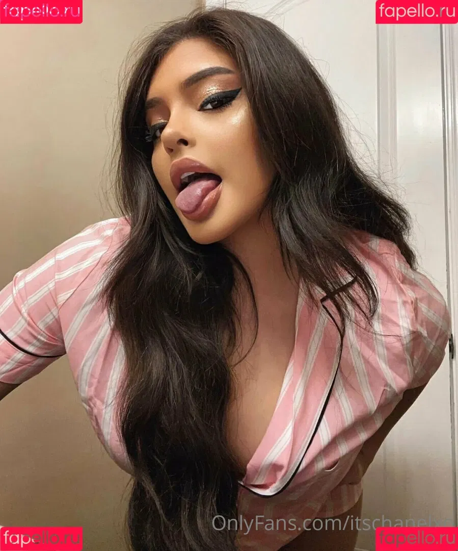 itschanelxo Onlyfans Photo Gallery 