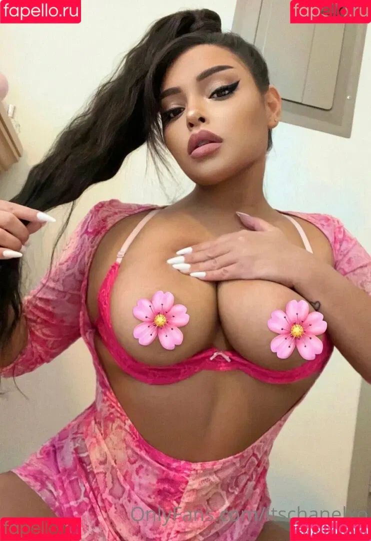 itschanelxo Onlyfans Photo Gallery 
