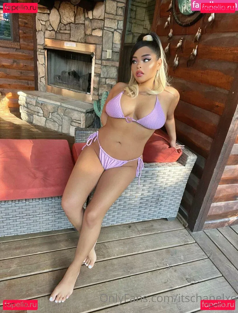 itschanelxo Onlyfans Photo Gallery 