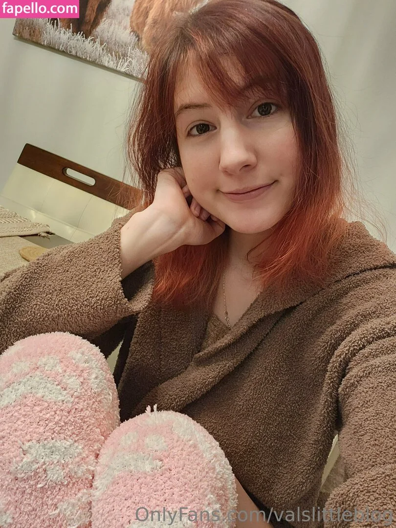 valvestia Onlyfans Photo Gallery 