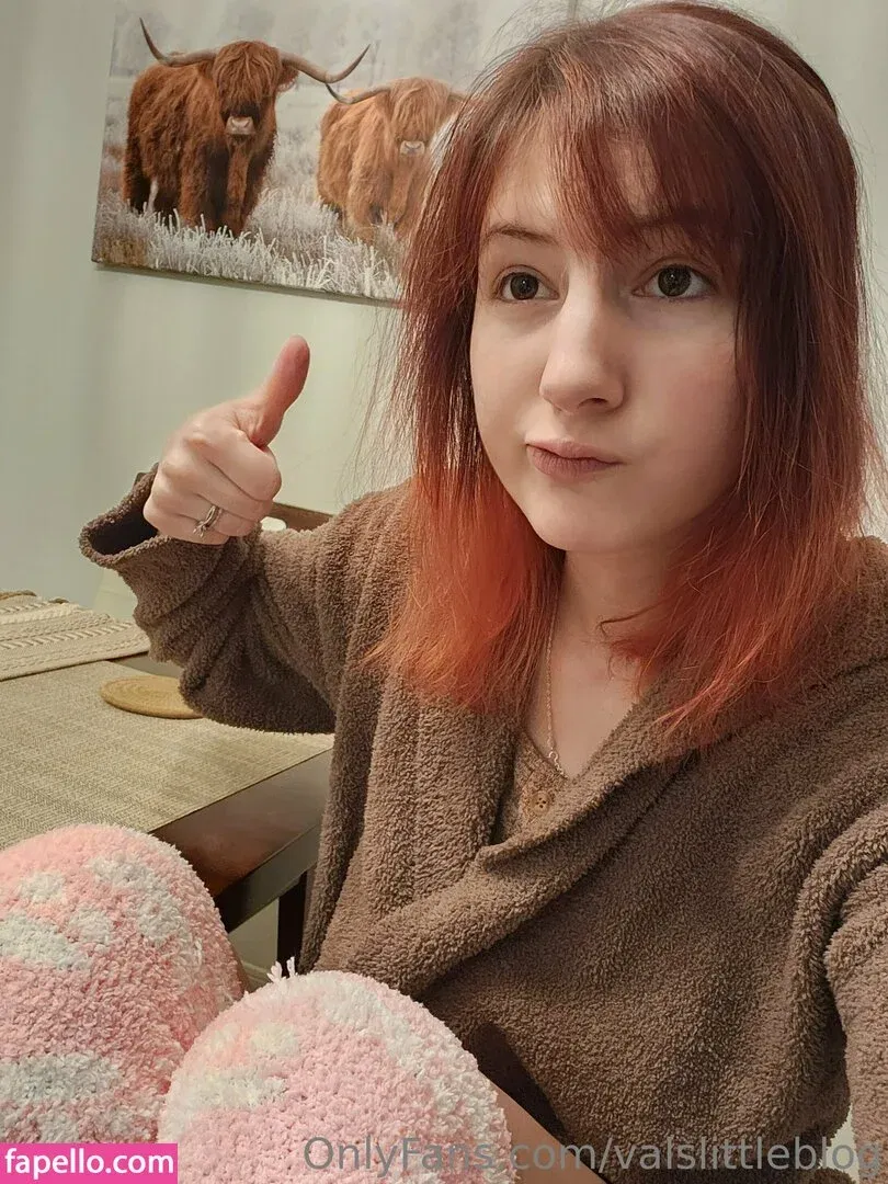 valvestia Onlyfans Photo Gallery 