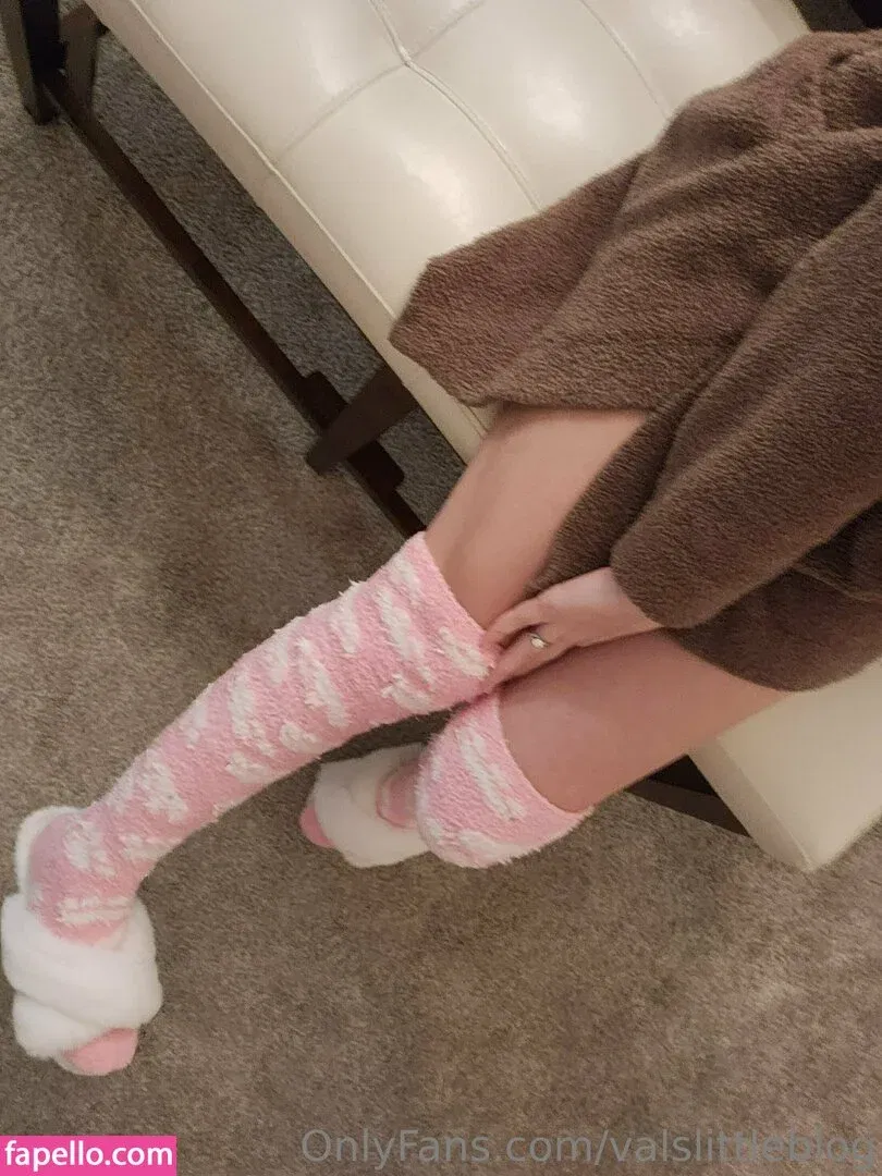 valvestia Onlyfans Photo Gallery 