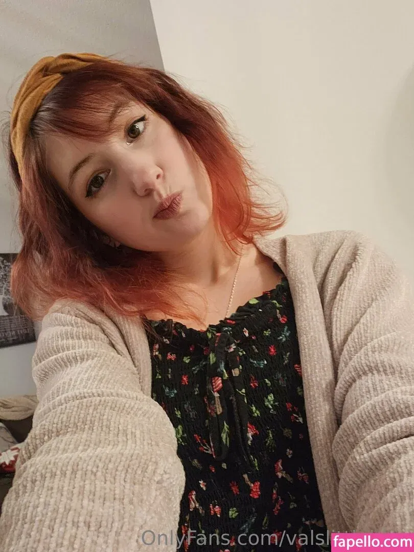 valvestia Onlyfans Photo Gallery 