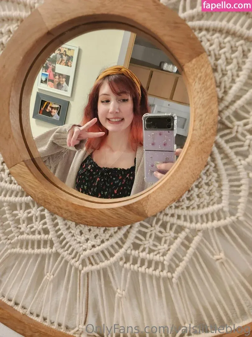 valvestia Onlyfans Photo Gallery 