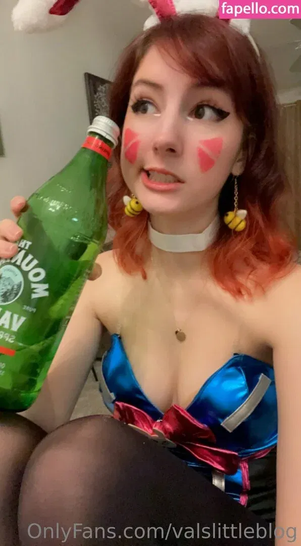 valvestia Onlyfans Photo Gallery 