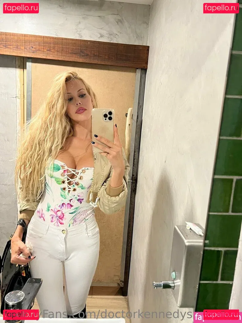 doctorkennedysummers Onlyfans Photo Gallery 