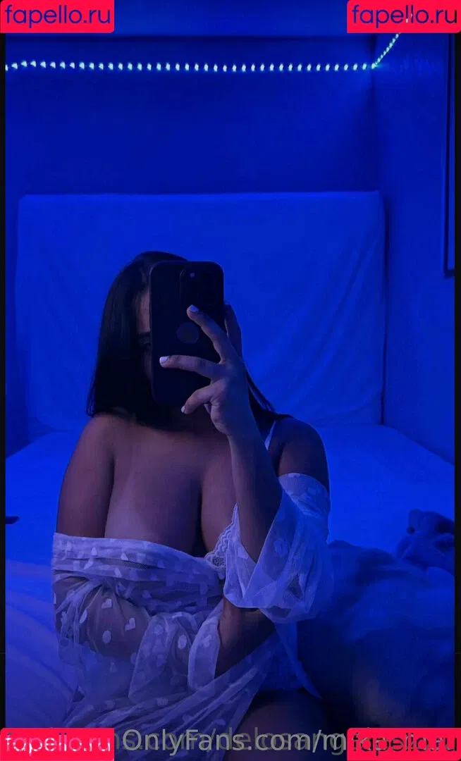 mika_mar Onlyfans Photo Gallery 