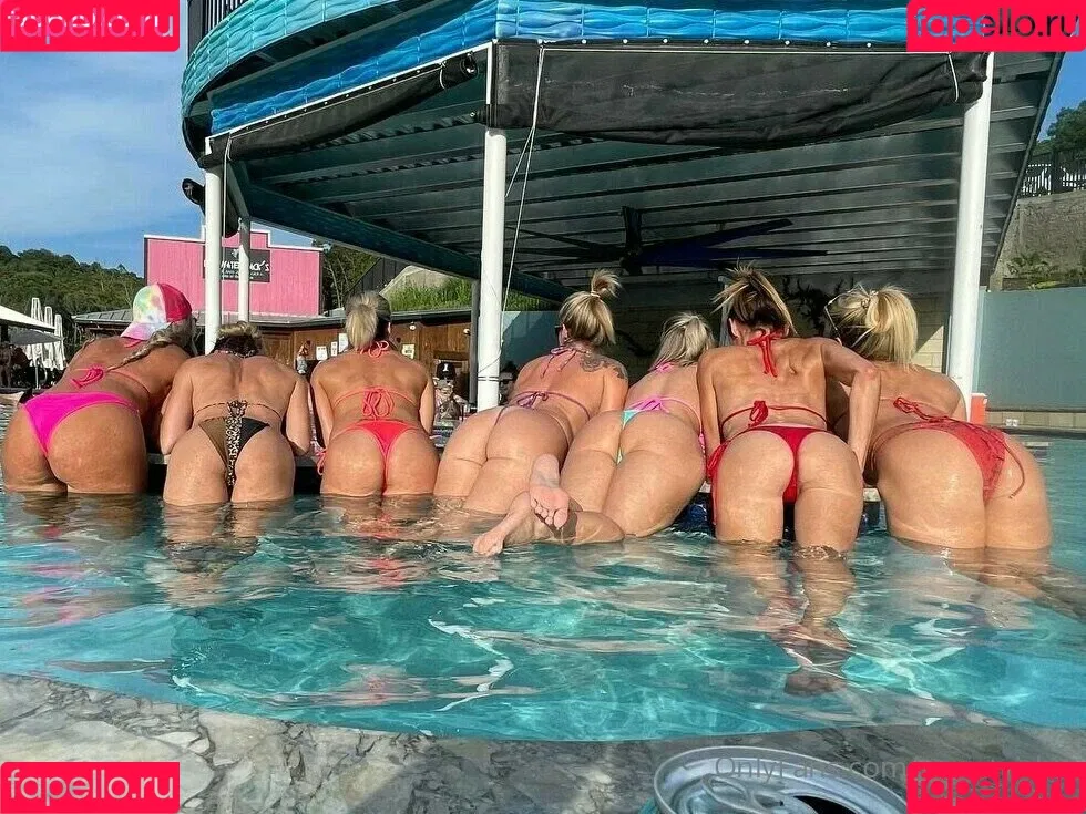 Sweetvickie Onlyfans Photo Gallery 