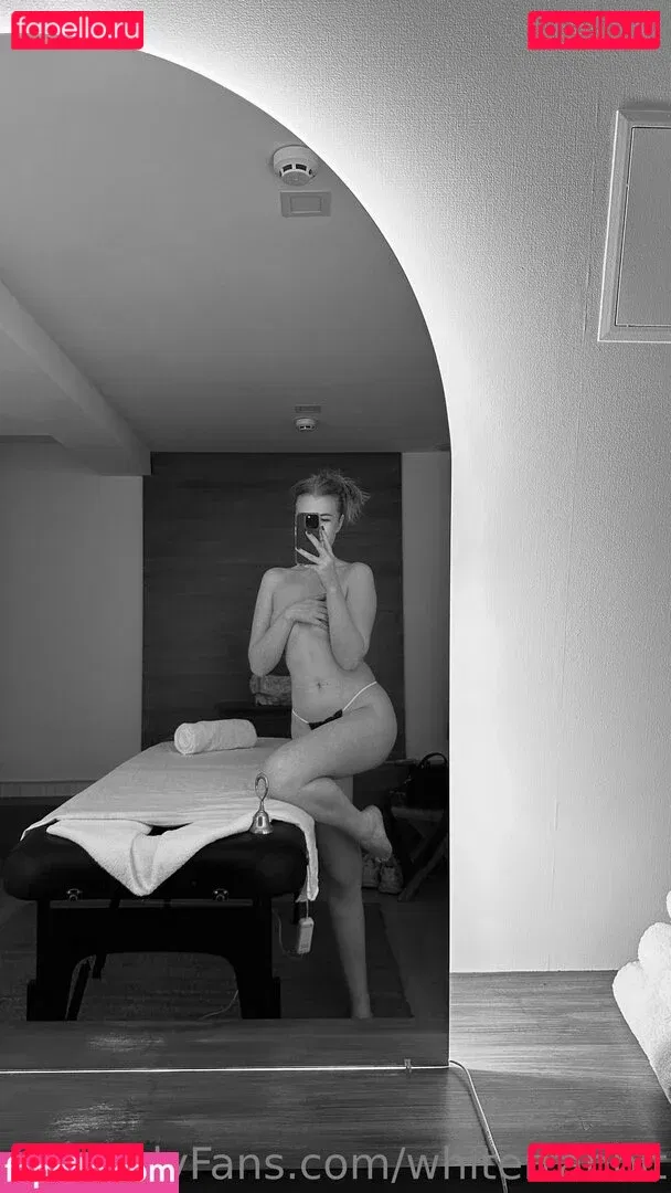 whiterrabbit Onlyfans Photo Gallery 