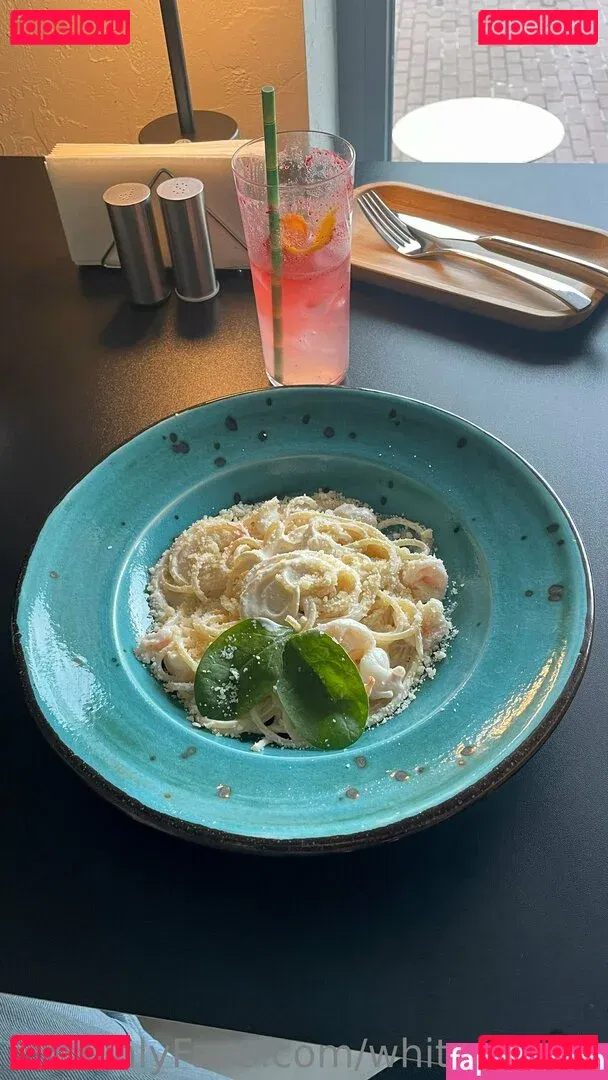 whiterrabbit Onlyfans Photo Gallery 