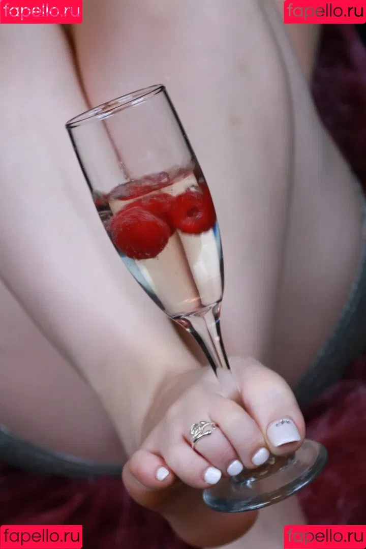 Kat Soles Onlyfans Photo Gallery 