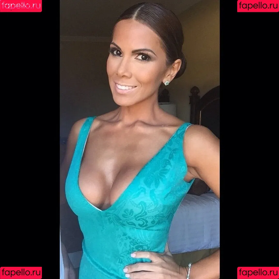 Ana Lucia Vega Onlyfans Photo Gallery 