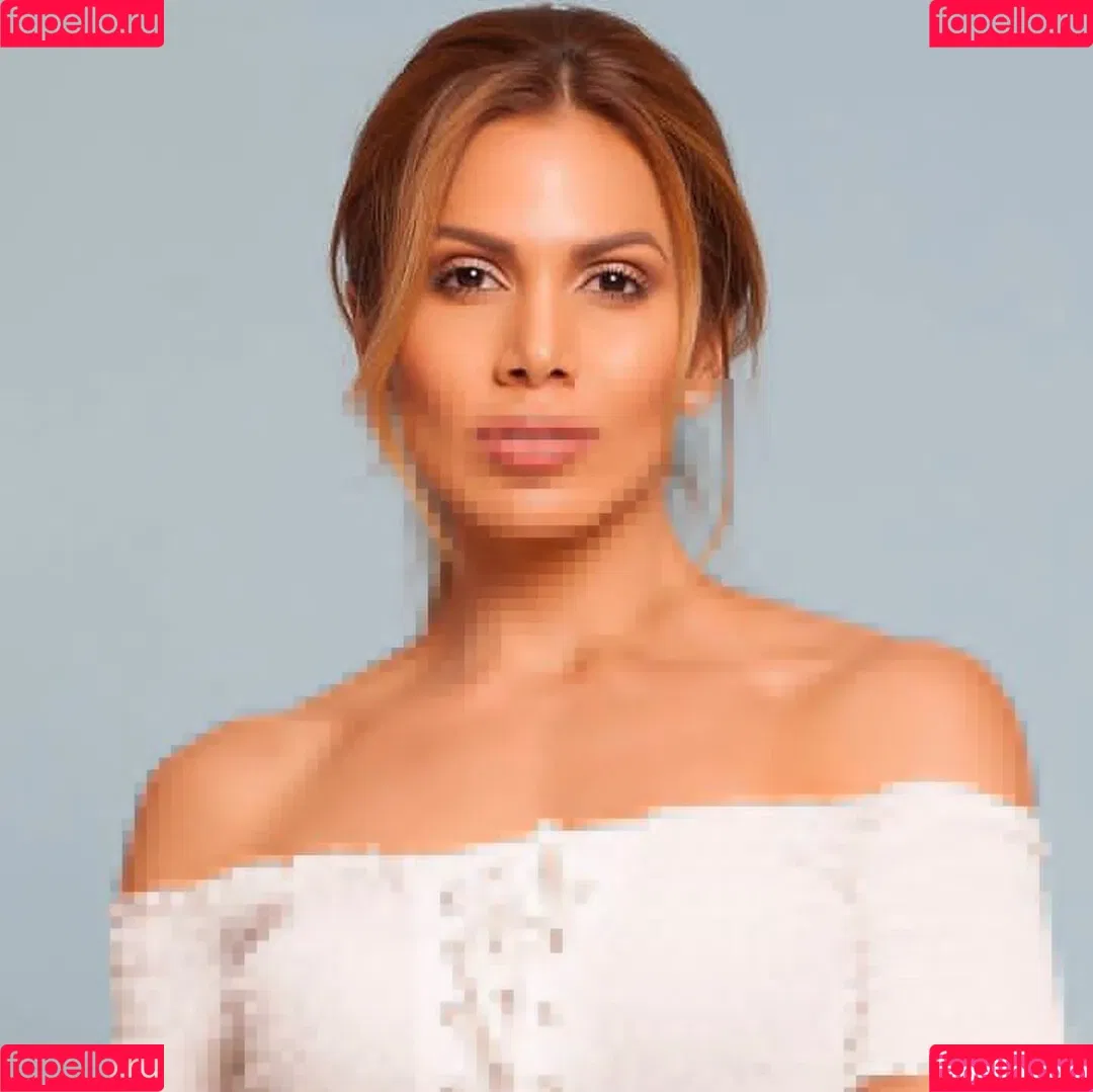 Ana Lucia Vega Onlyfans Photo Gallery 
