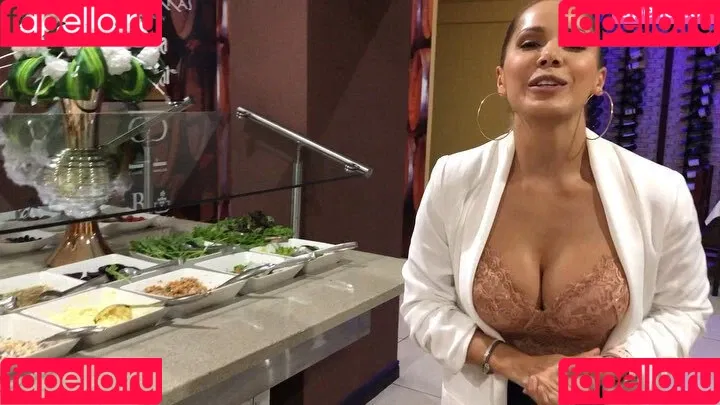Ana Lucia Vega Onlyfans Photo Gallery 
