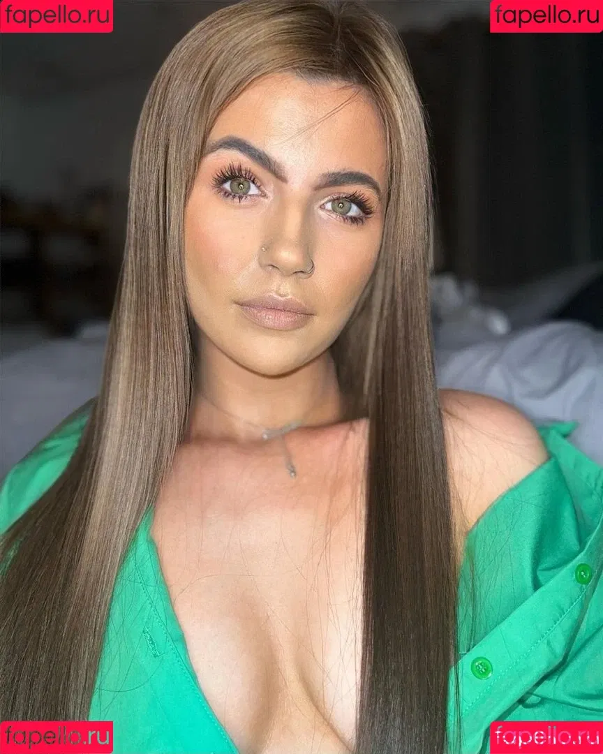 Megann22 Onlyfans Photo Gallery 