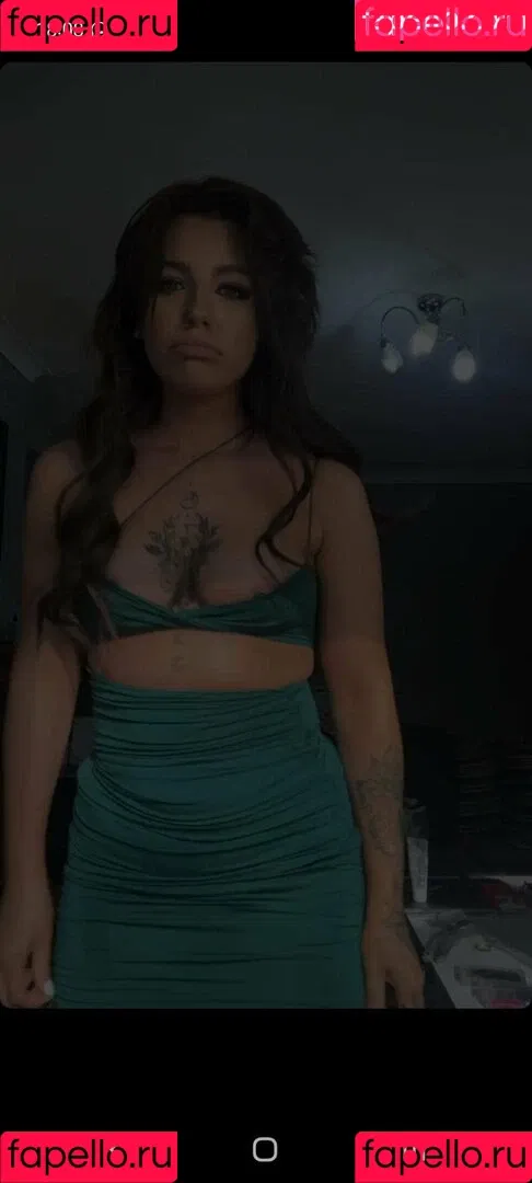 Megann22 Onlyfans Photo Gallery 