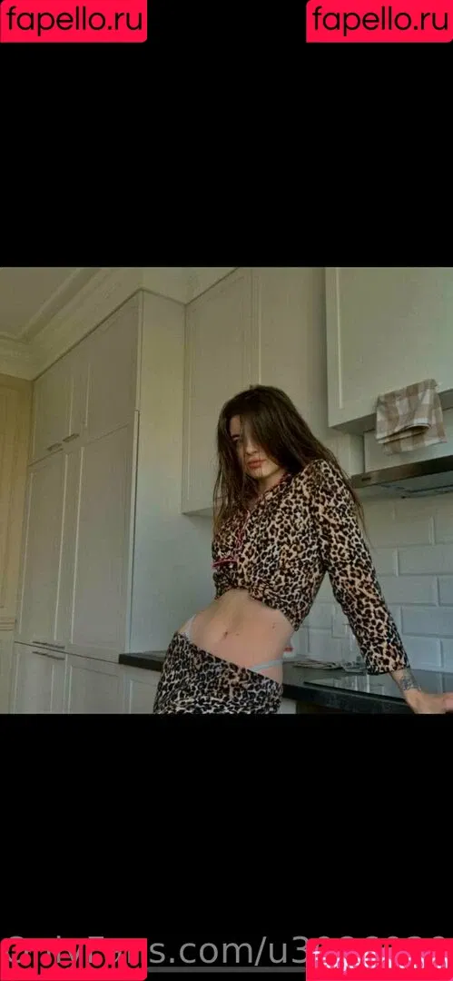 kira_kirraa Onlyfans Photo Gallery 
