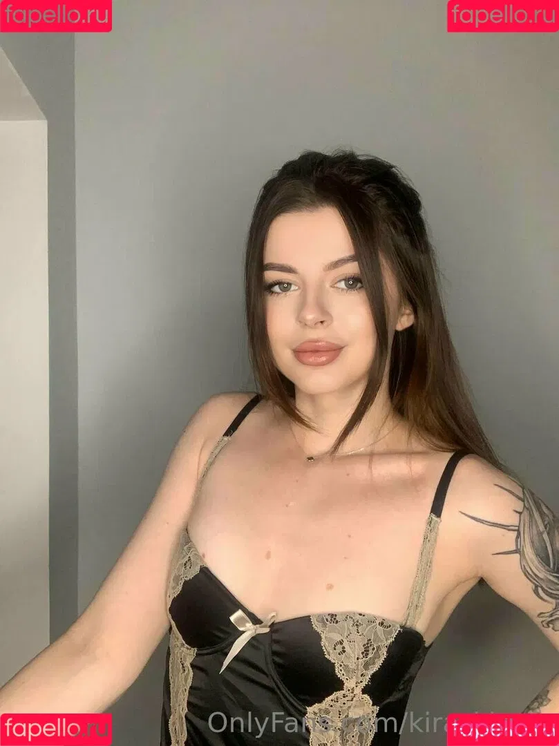 kira_kirraa Onlyfans Photo Gallery 