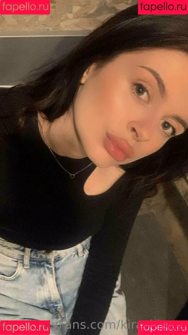 kira_kirraa Onlyfans Photo Gallery 