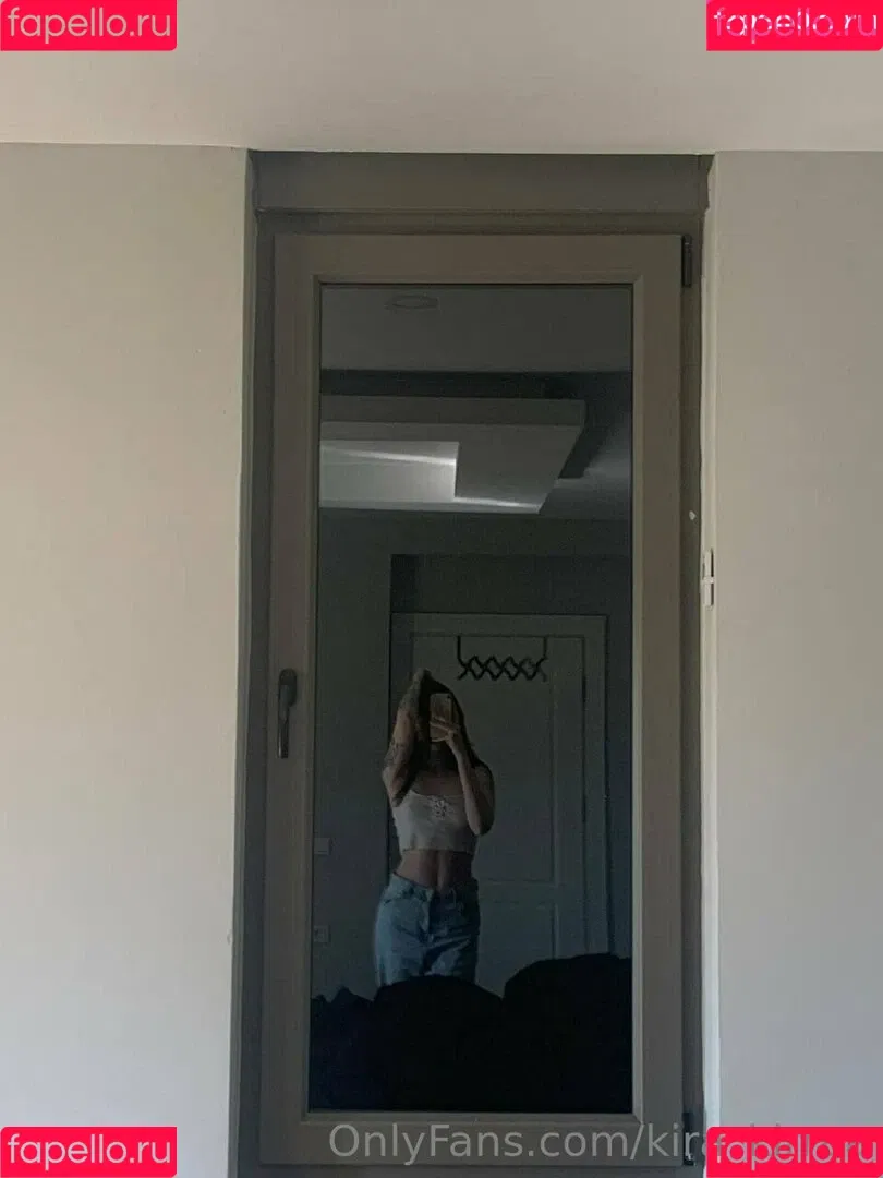 kira_kirraa Onlyfans Photo Gallery 