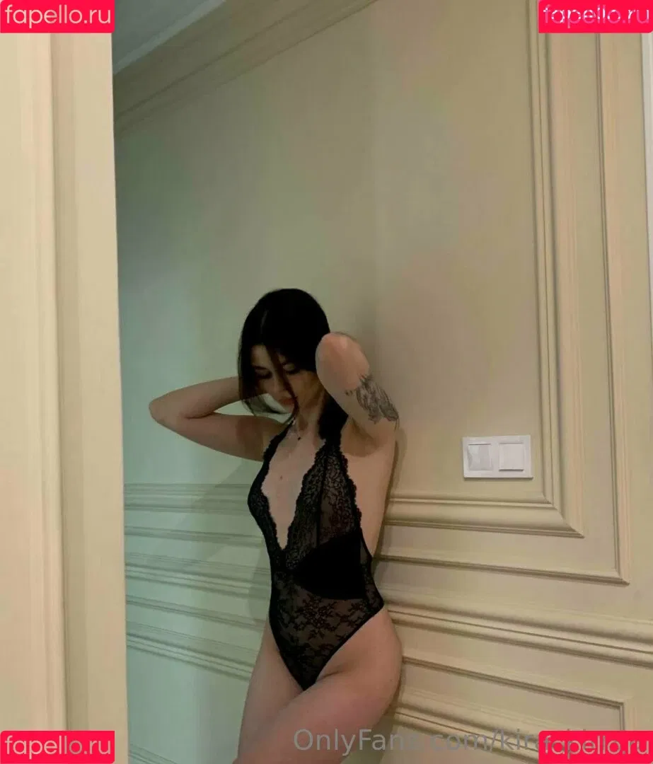 kira_kirraa Onlyfans Photo Gallery 