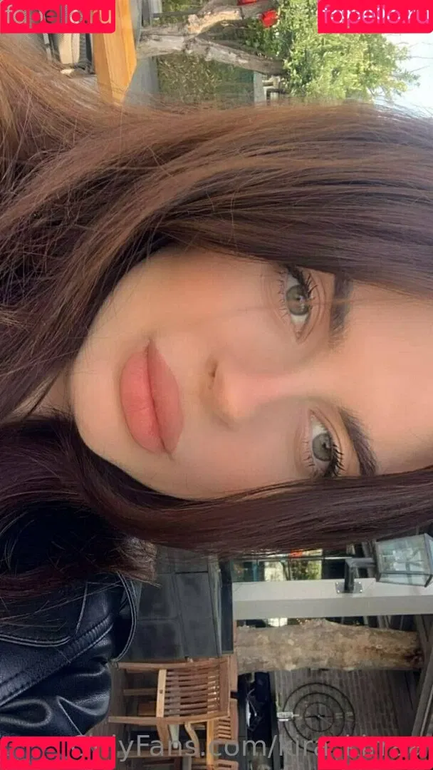 kira_kirraa Onlyfans Photo Gallery 