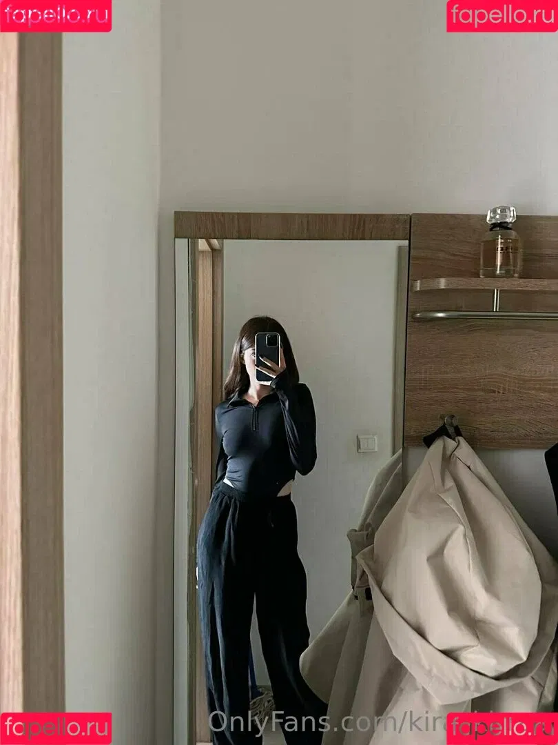 kira_kirraa Onlyfans Photo Gallery 