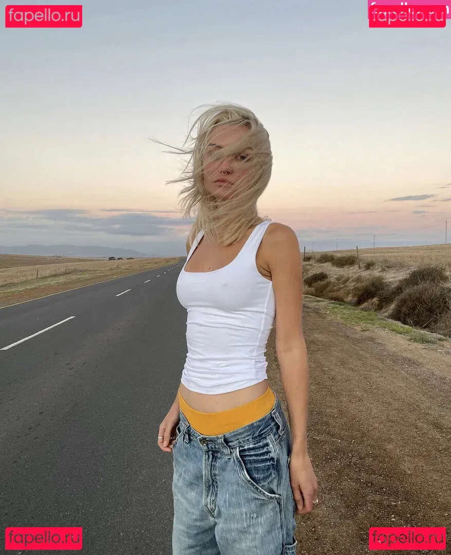 Julia Wulf Onlyfans Photo Gallery 