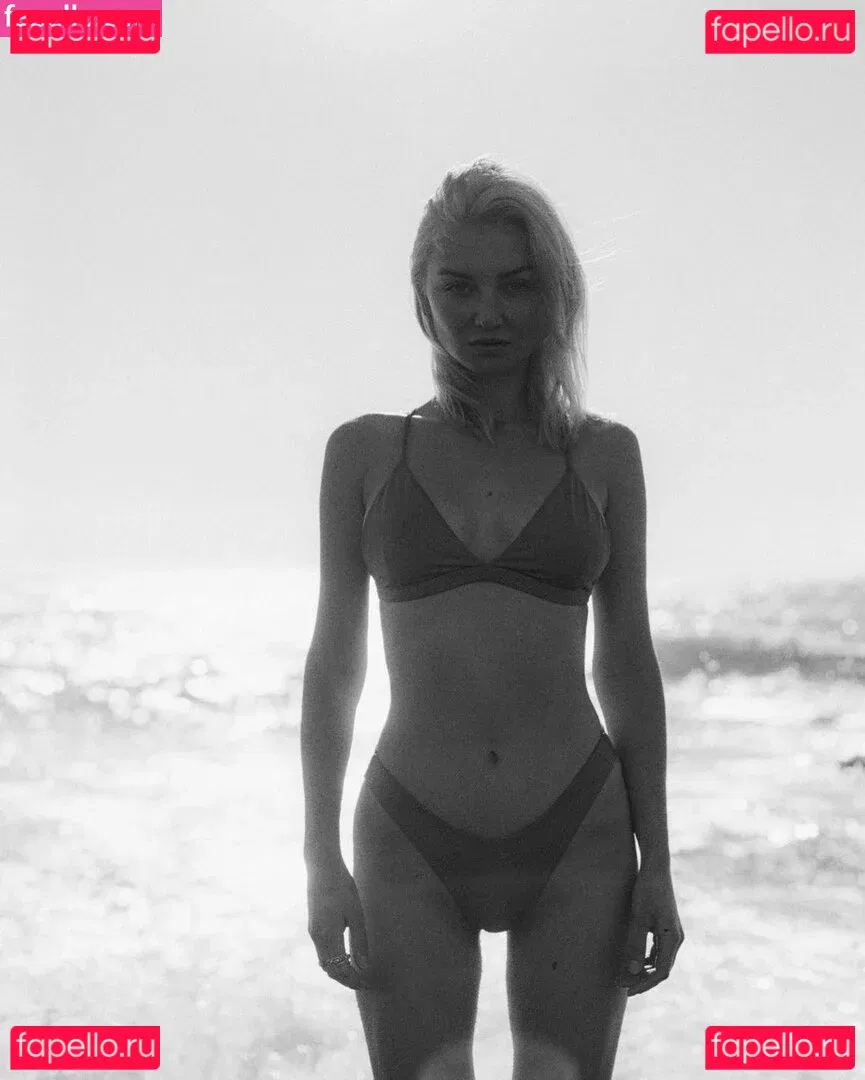 Julia Wulf Onlyfans Photo Gallery 